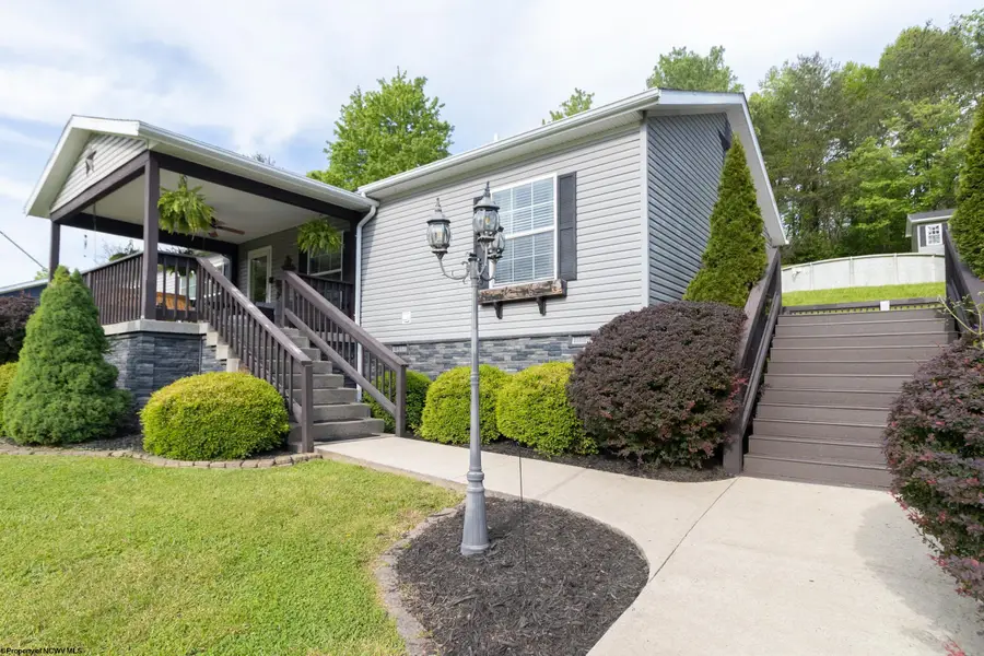 850 Oak Street, Anmoore, WV 26323 - #3