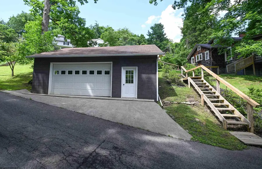 135 Camden Road, Fairmont, WV 26554-2433 - #2