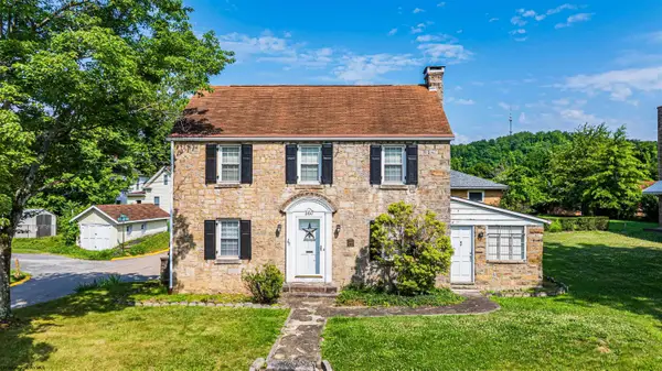 260 S High Street, Morgantown, WV 26505