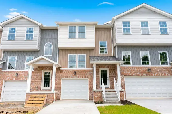 984 Ashton Place, Morgantown, WV 26508
