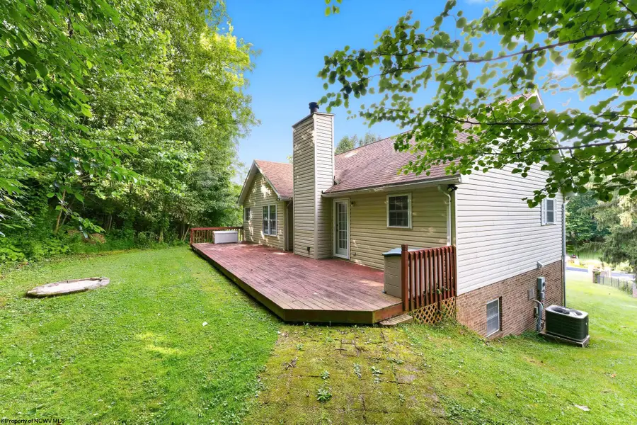 201 Jenny Lynn Estates, Morgantown, WV 26508 - #2