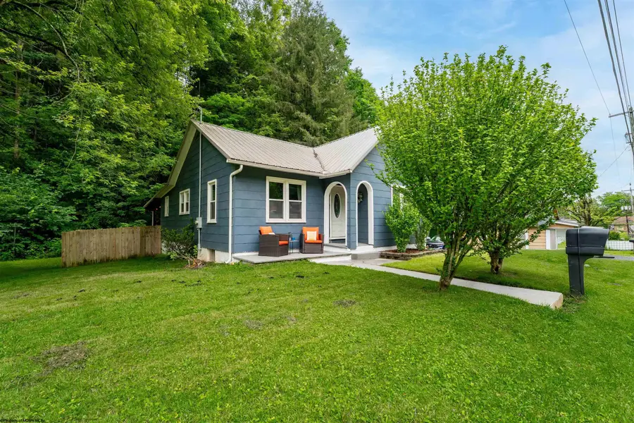 388 E Grafton Road, Fairmont, WV 26554 - #2