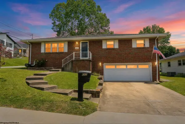 642 Pennsylvania Avenue, Bridgeport, WV 26330