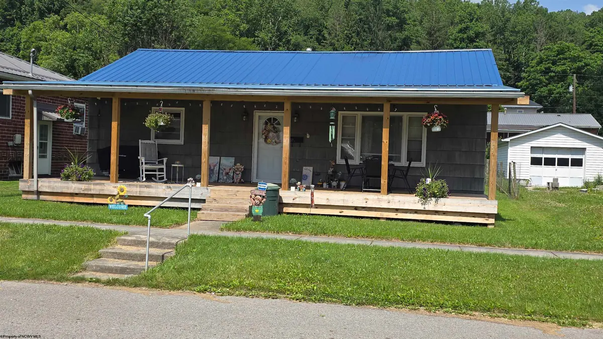 361 MAPLE Avenue, Philippi, WV 26416 - #1