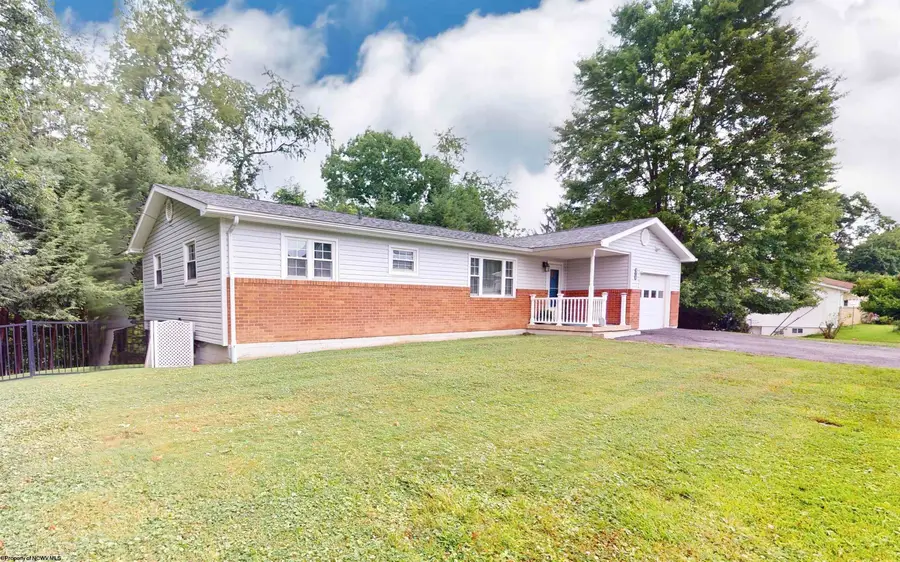 147 ROSEWOOD Avenue, Fairmont, WV 26554 - #3