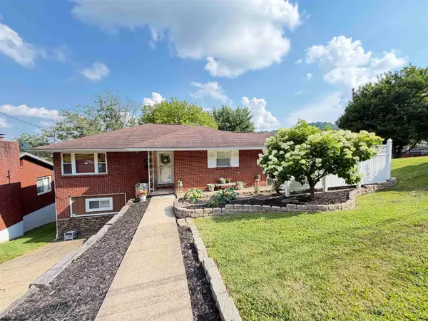 205 Paula Boulevard, Clarksburg, WV 26301