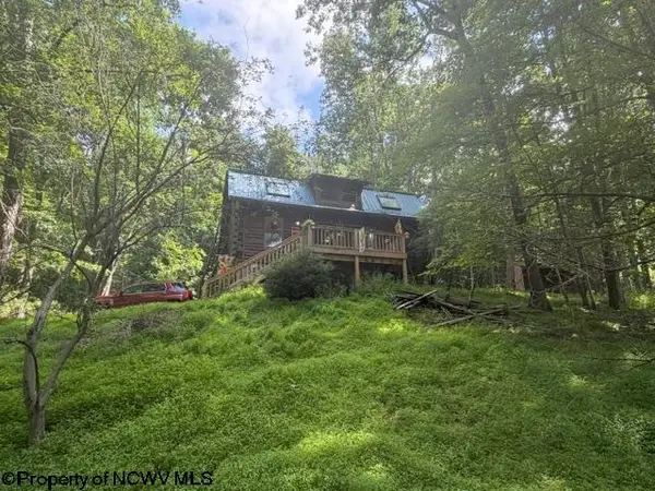 148 Hillcrest Drive, Philippi, WV 26416