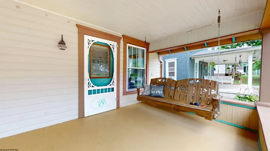 221 Meadow Avenue, Mannington, WV 26582 - #2