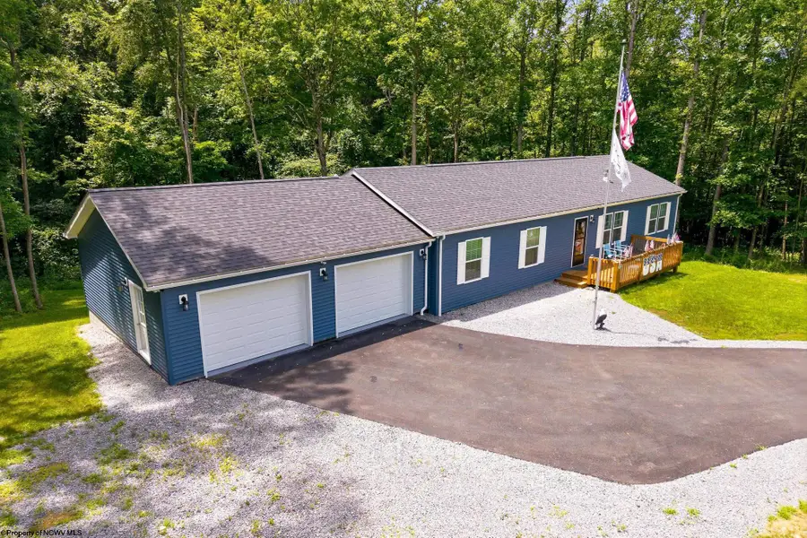 65 Holleran Heights, Kingwood, WV 26537 - #2
