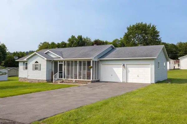 72 Hillview Drive, Lost Creek, WV 26385