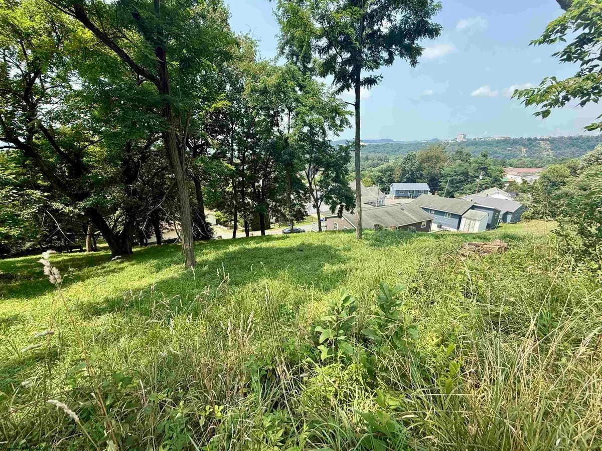 00 W Lincoln Avenue, Morgantown, WV 26501 - #1