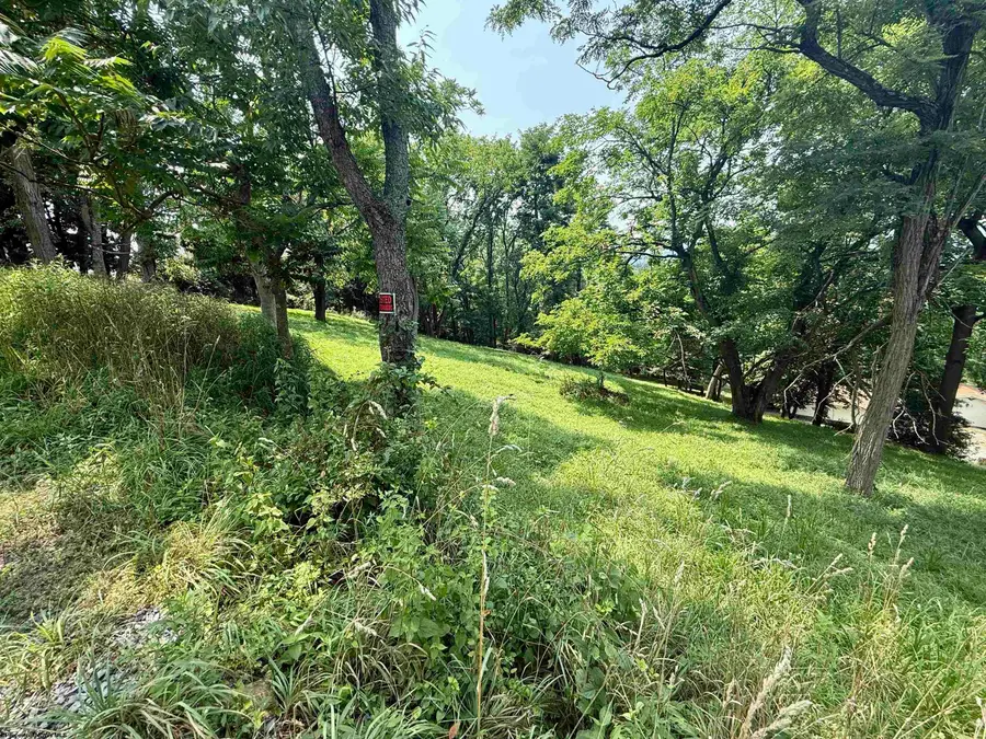 00 W Lincoln Avenue, Morgantown, WV 26501 - #2