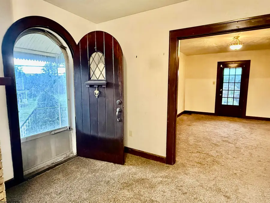 899 Country Club Road, Fairmont, WV 26554 - #3