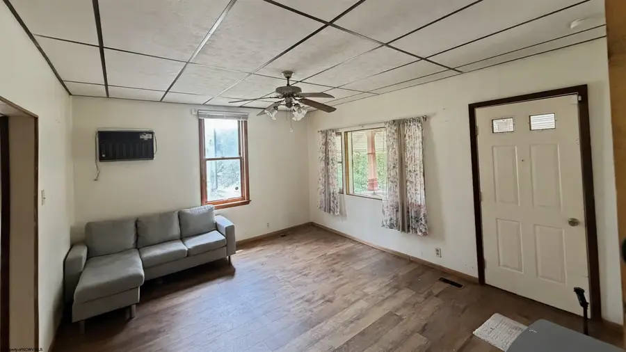 3420 Central Avenue, Farmington, WV 26571 - #3