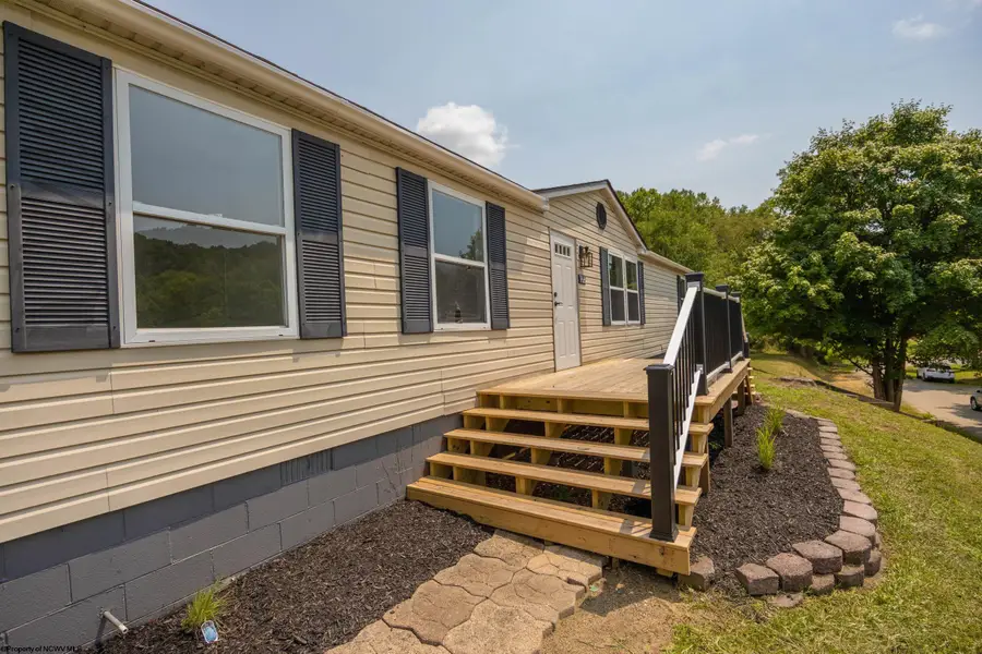 766 Oak Street, Anmoore, WV 26323 - #2