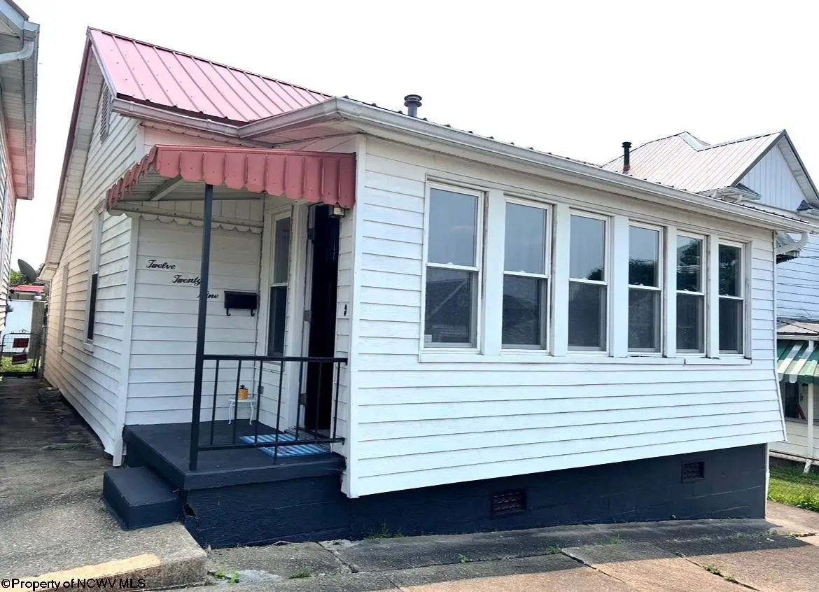 1229 N 15th Street, Clarksburg, WV 26301 - #1