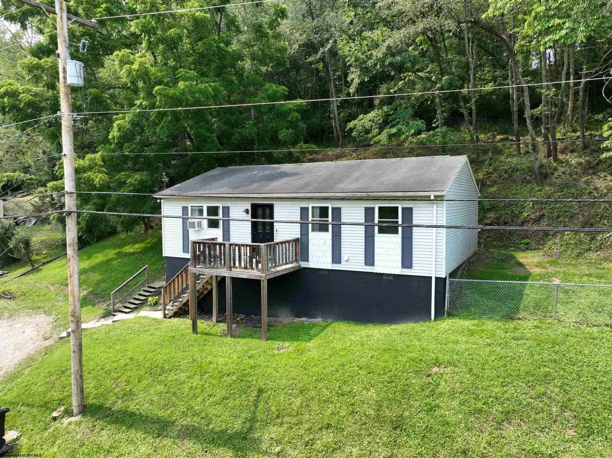 815 Laurel Drive, Mannington, WV 26582 - #1