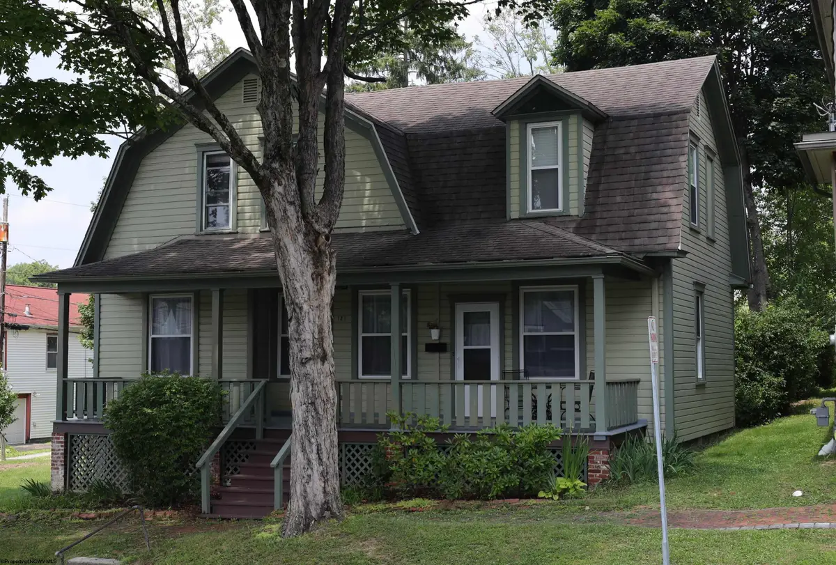 121 Earle Street, Elkins, WV 26241 - #1