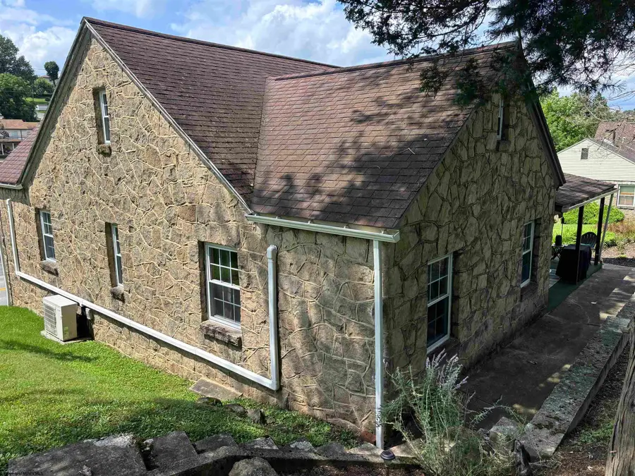 1378 Locust Avenue, Fairmont, WV 26554 - #2