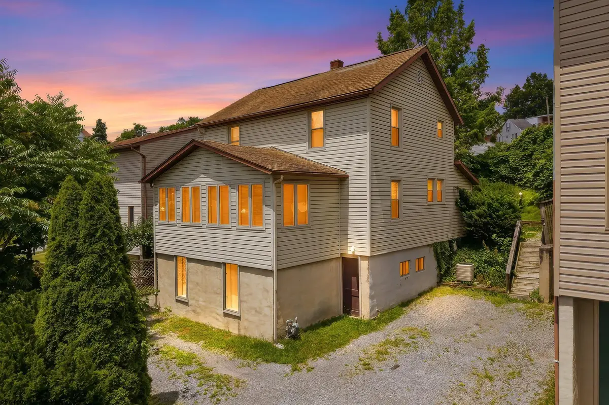 605,607 Junction Street, Morgantown, WV 26505 - #1
