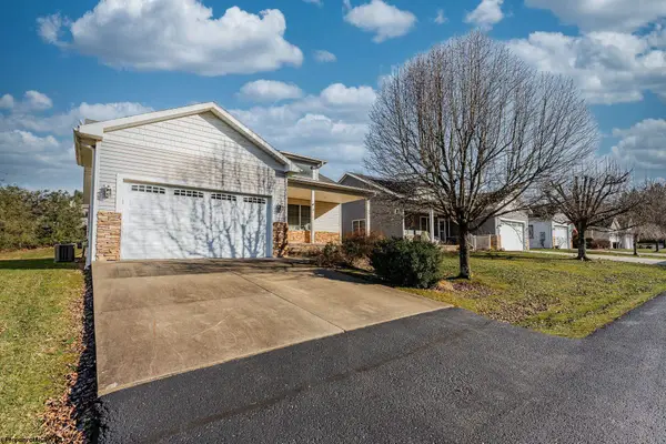 3 Turtle Creek Drive, Morgantown, WV 26508