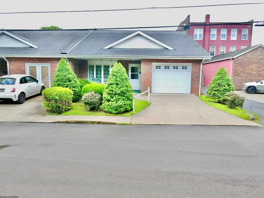 244 Water Street, Weston, WV 26452 - #2