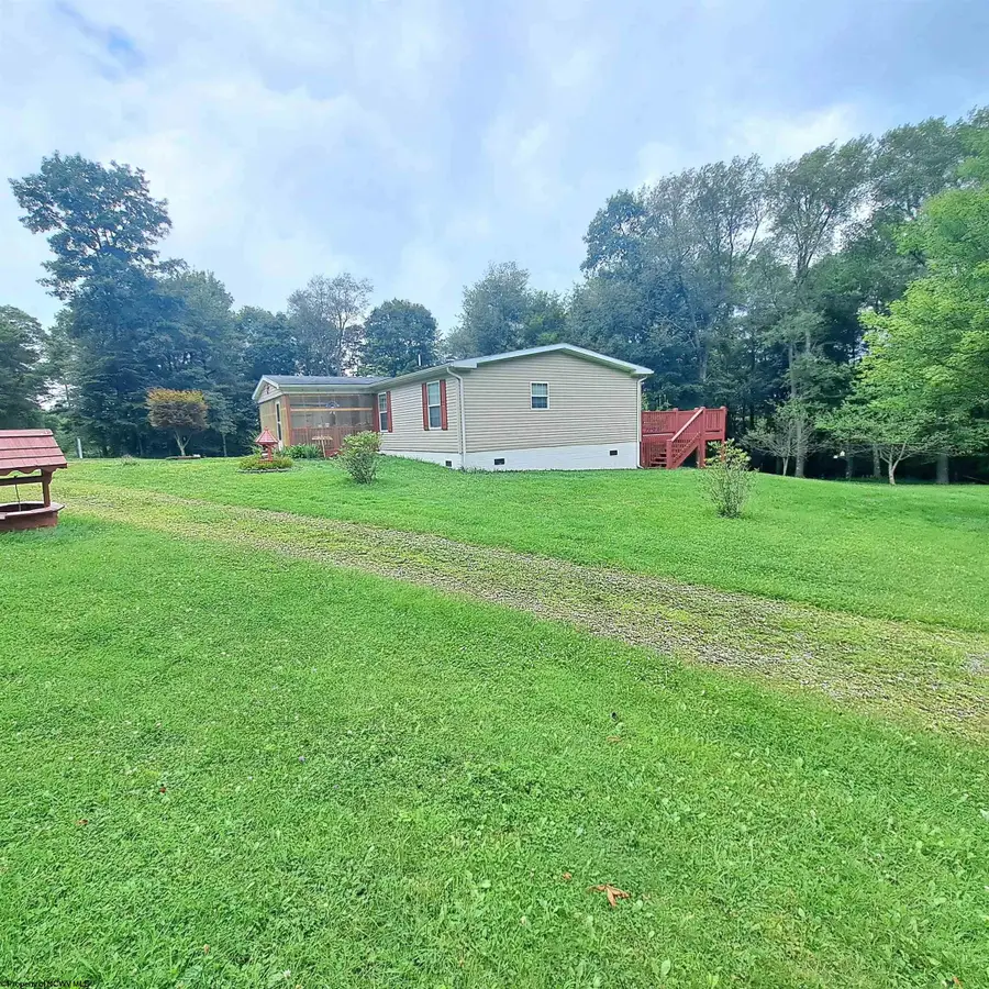 182 Hill Circle, Terra Alta, WV 26764 - #2