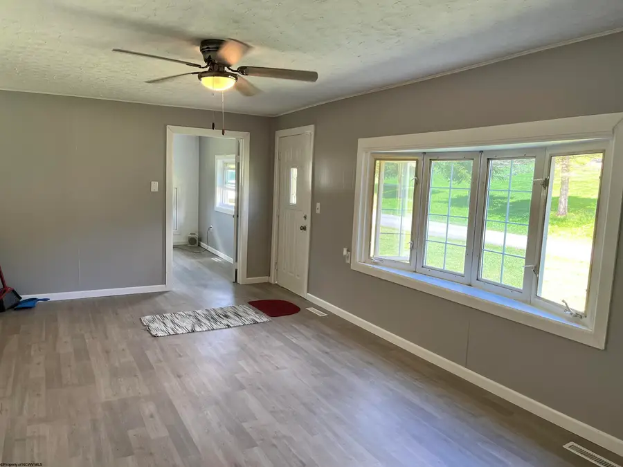 301 Lucy Lane, Buckhannon, WV 26201 - #3
