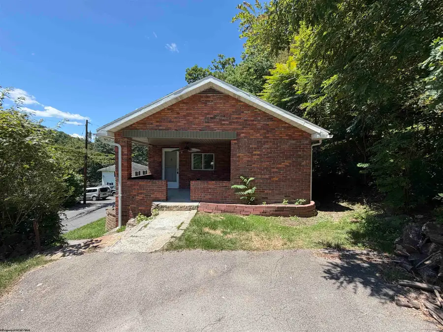 292 Sterling Road, Fairmont, WV 26554 - #2