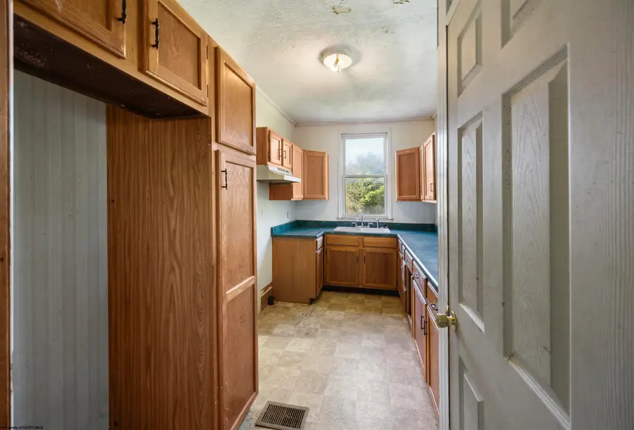 106 E Main Street, Buckhannon, WV 26201 - #3