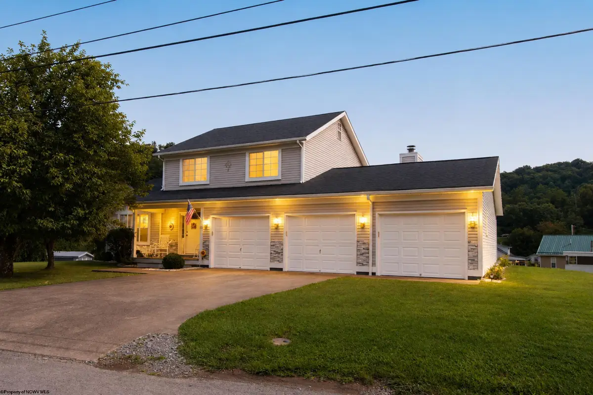 15 Homestead Street, West Union, WV 26456 - #1