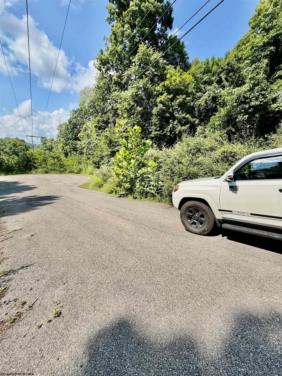 212 Stoney Lane, Morgantown, WV 26508 - #2