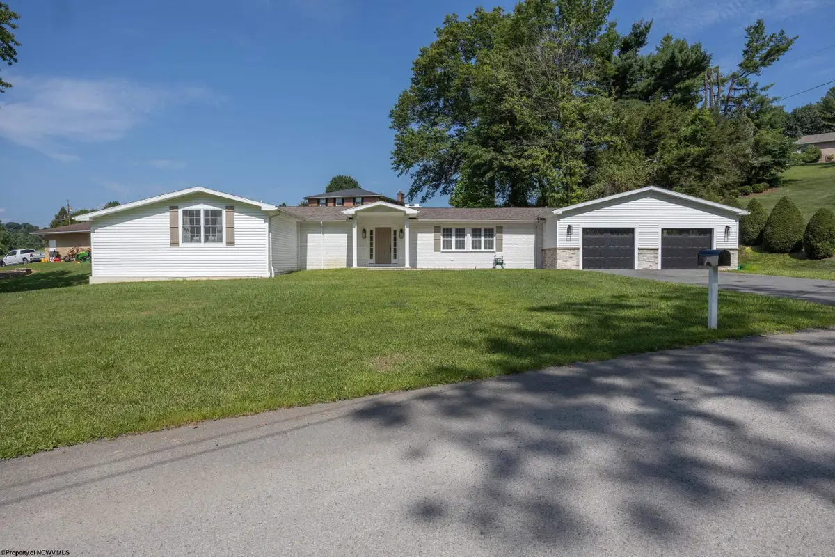 2 Club View Drive, Fairmont, WV 26554 - #1
