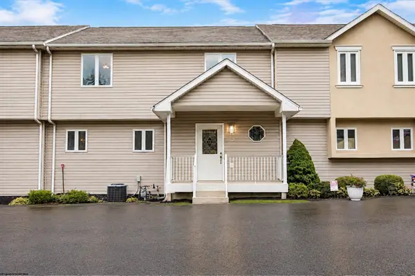 302 PIERPONT HEIGHTS Drive, Morgantown, WV 26508