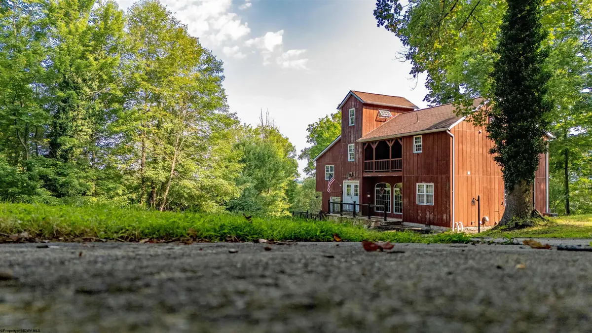 29 Chardonnay Drive, Morgantown, WV 26508 - #1