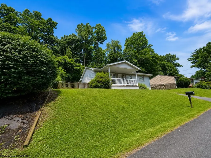 2112 Cherry Street, Morgantown, WV 26505 - #3