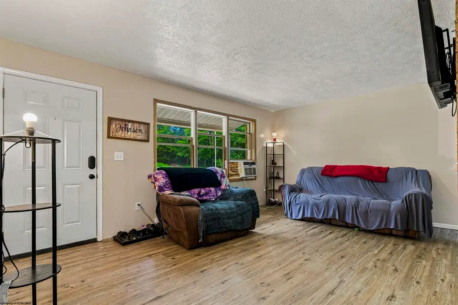 1366 Deer Haven Road, Bruceton Mills, WV 26525 - #3