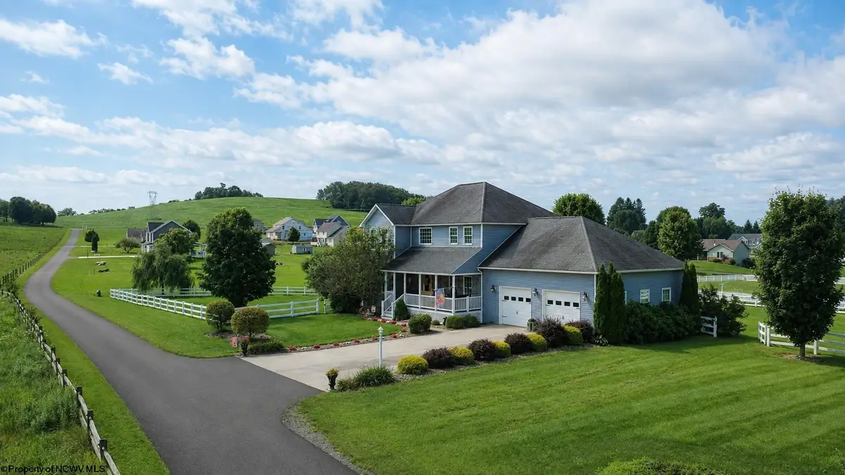 199 Gelding Avenue, Bruceton Mills, WV 26525 - #1