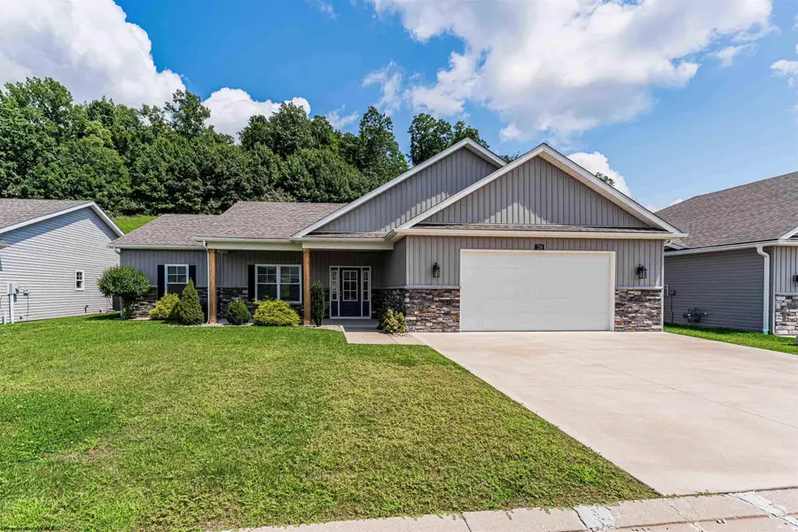 216 Crimson Lane, Bridgeport, WV 26330 - #2