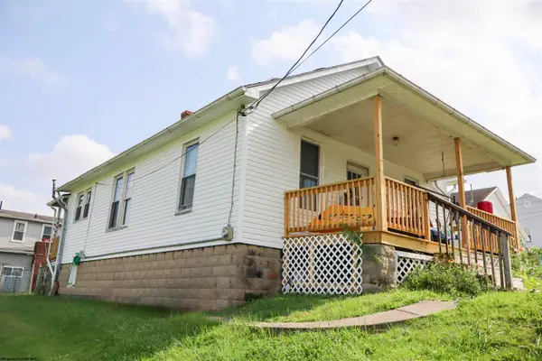 60 Watkins Lane, Clarksburg, WV 26301