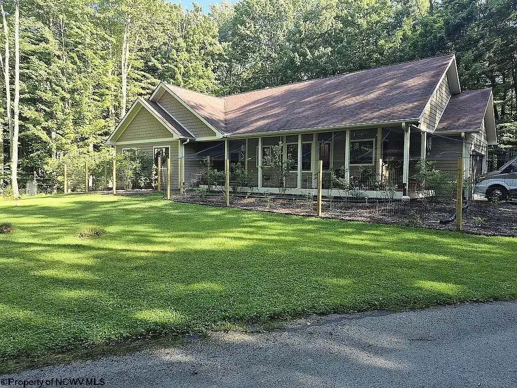 464 Maple Avenue, Davis, WV 26260-0000 - #1