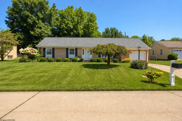 142 Driftwood Road, Bridgeport, WV 26330