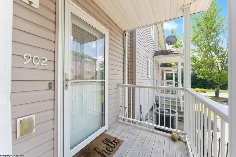 902 Pierpont Heights, Morgantown, WV 26508 - #2