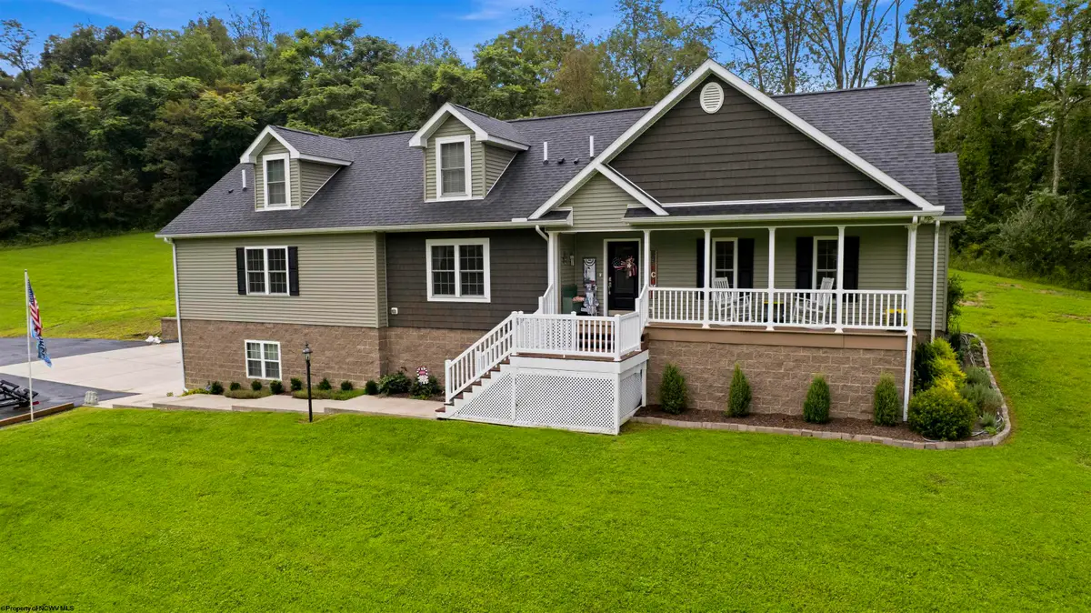 713 STONECREST Drive, Grafton, WV 26354 - #1