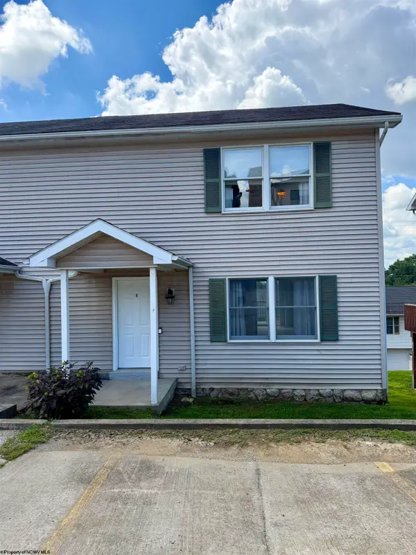 8 Riddle Court, Morgantown, WV 26505