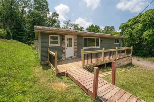 2334 School House Road, Fairmont, WV 26554