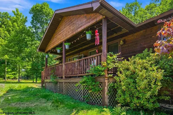 61 Wagner Lane, Kingwood, WV 26537