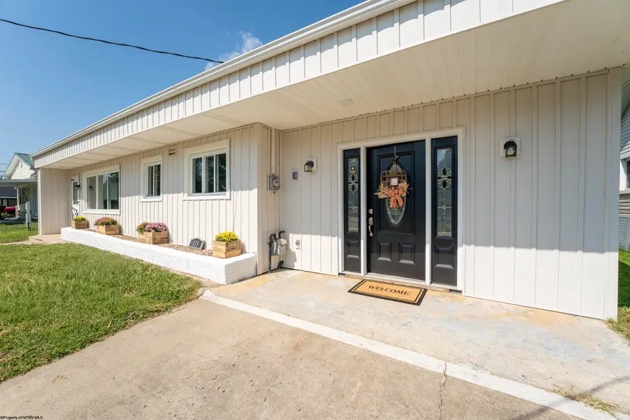 115 Ullom Street, Fairmont, WV 26554 - #2