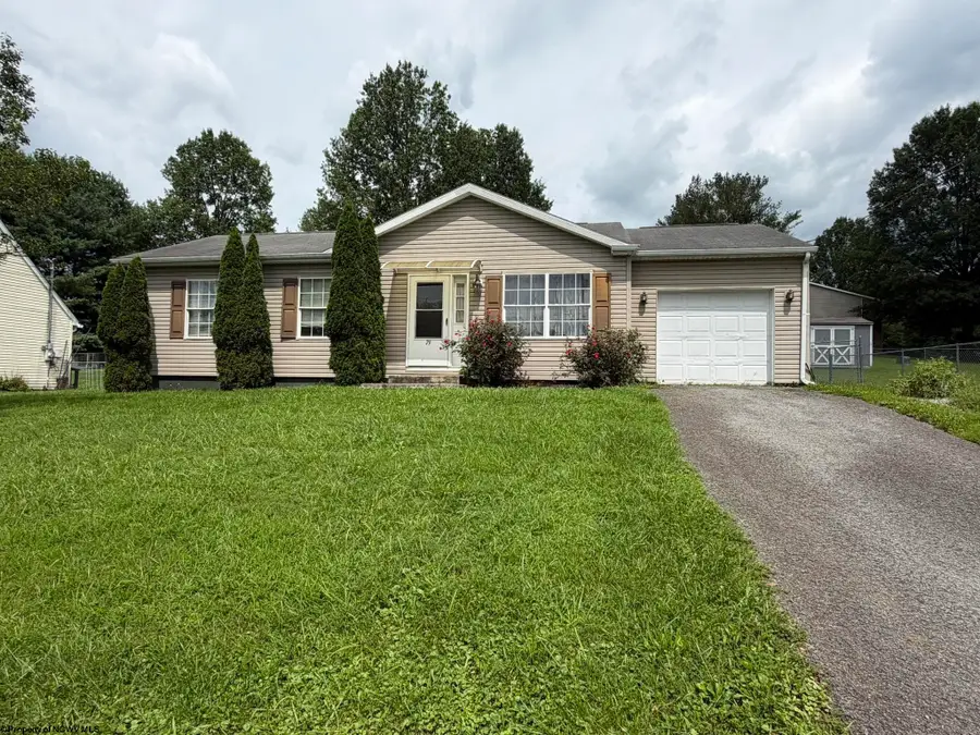79 Fairfax Drive, Bridgeport, WV 26330 - #2