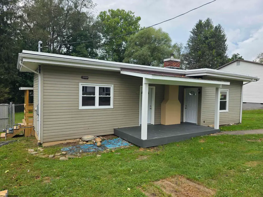 36 Park Street, Shinnston, WV 26431 - #2